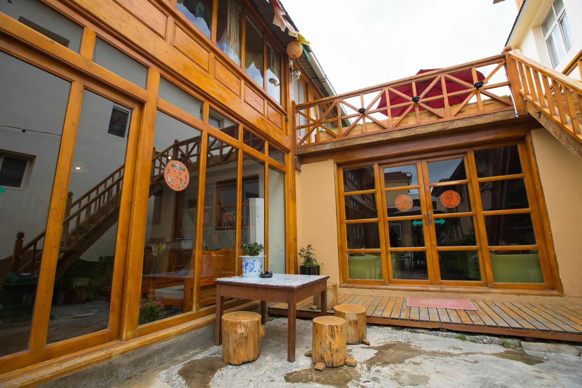 Shangri-La Namcha Bhawa Inn Exteriér fotografie